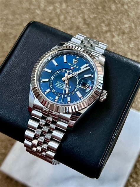 rolex sky dweller 32693